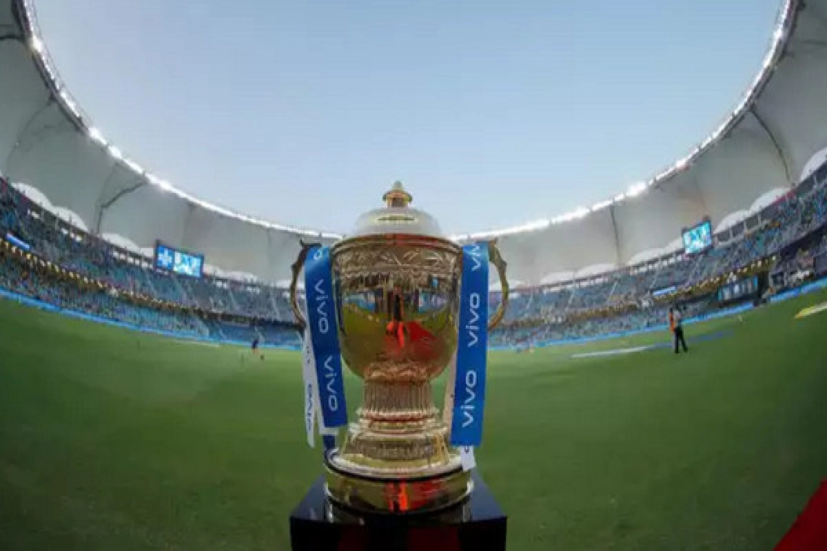 এবার IPL-এ বিপাকে পড়লেন বিজ্ঞাপনদাতারা