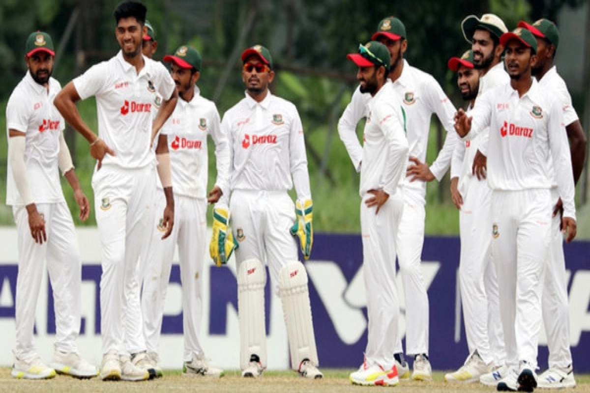 প্রথম দিনে টাইগার বোলারদের দুর্দান্ত বোলিং কৃতি