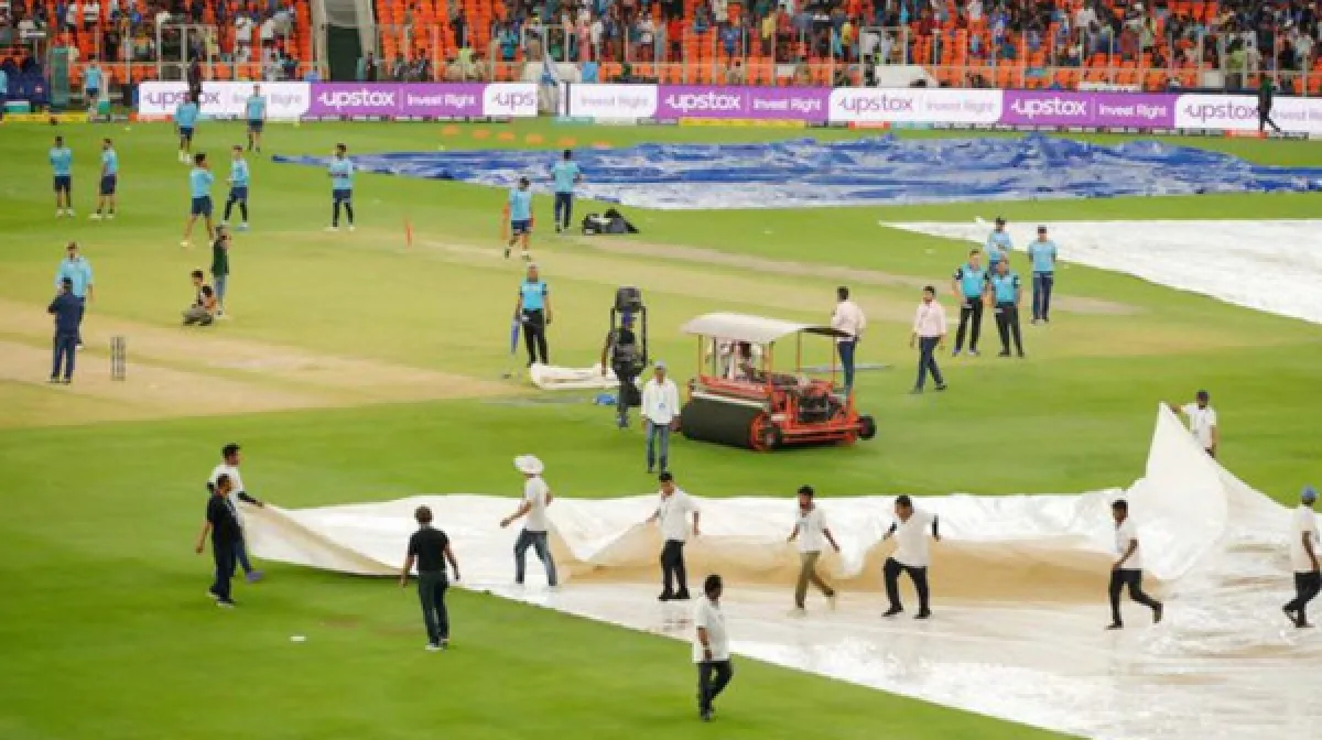 বৃষ্টিতে আইপিএলের ফাইনাল ভেস্তে গেলে চ্যাম্পিয়ন হবে যে দল