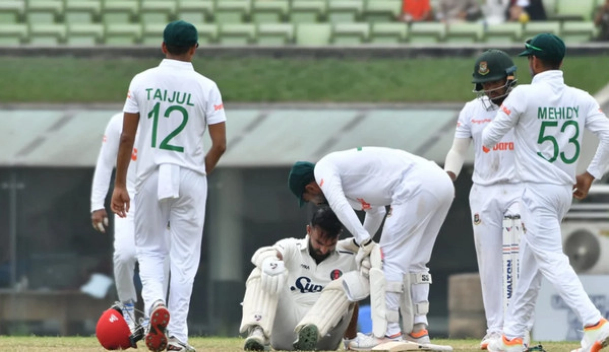 জয়ের ক্ষণ গুনছে বাংলাদেশ