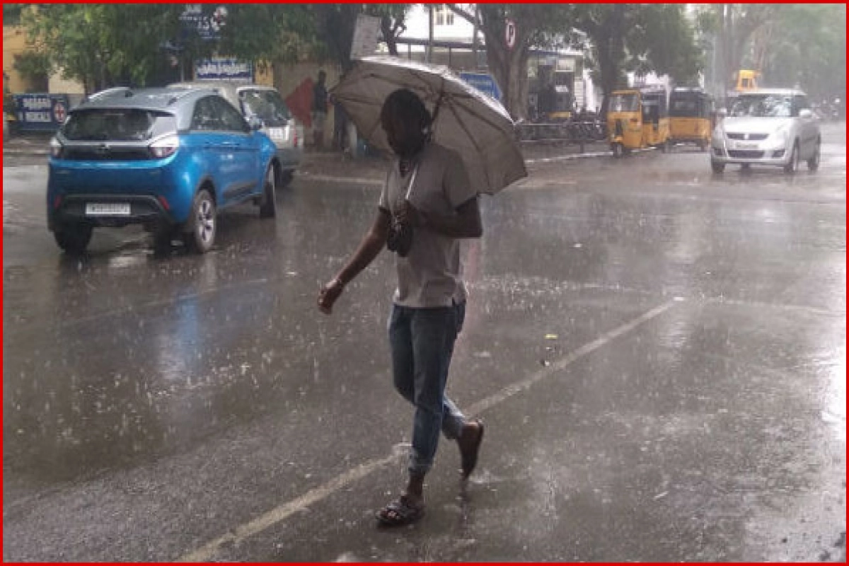 আগামী ২৪ ঘণ্টার মধ্যে ঝড় বৃষ্টি শুরু হবে বাংলাদেশের যেসব এলাকায়