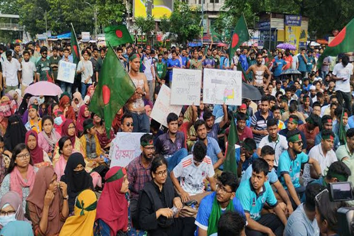 বৈষম্যবিরোধী ছাত্র আন্দোলনের ৪ নেতা বাধ্যতামূলক বহিষ্কার